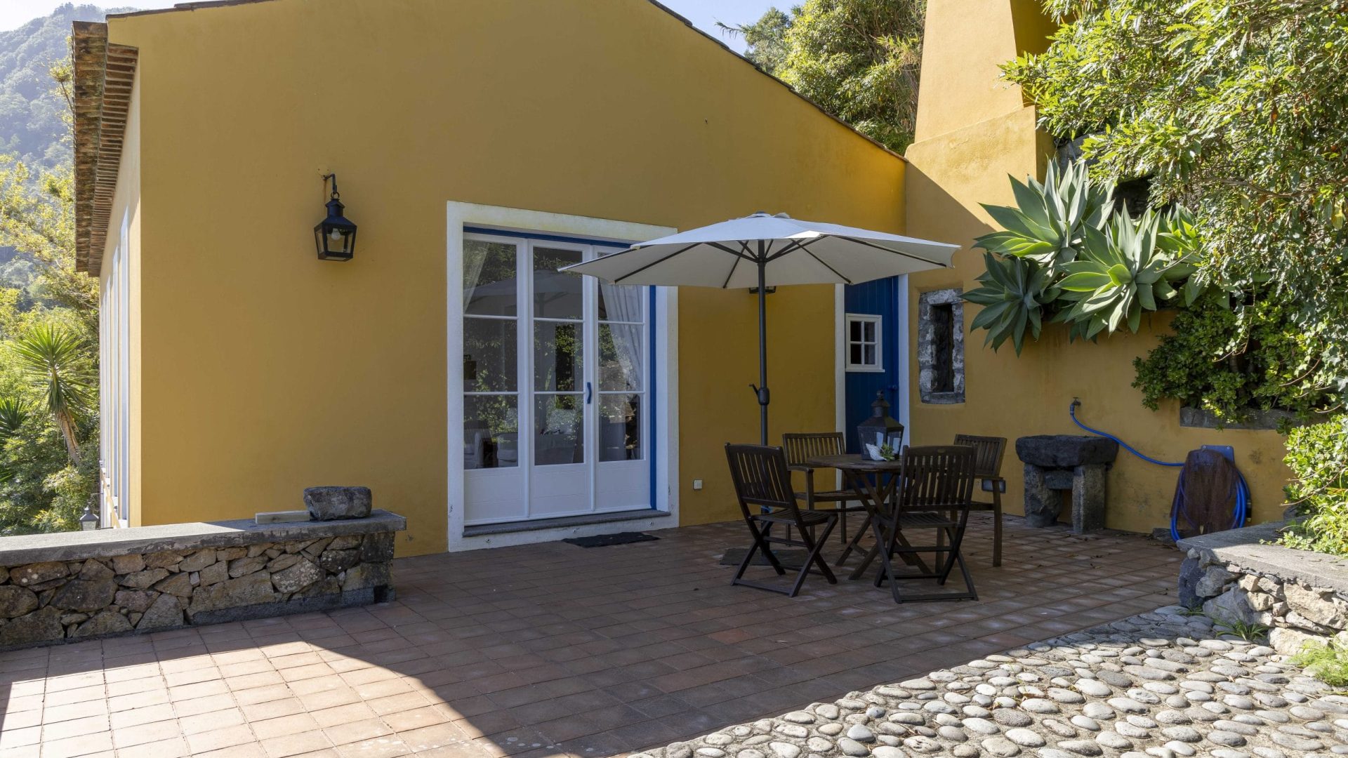 Casa com 2 Quartos